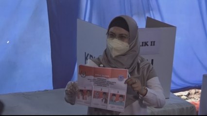 Indonesia elections: Fears infections will soar after millions vote