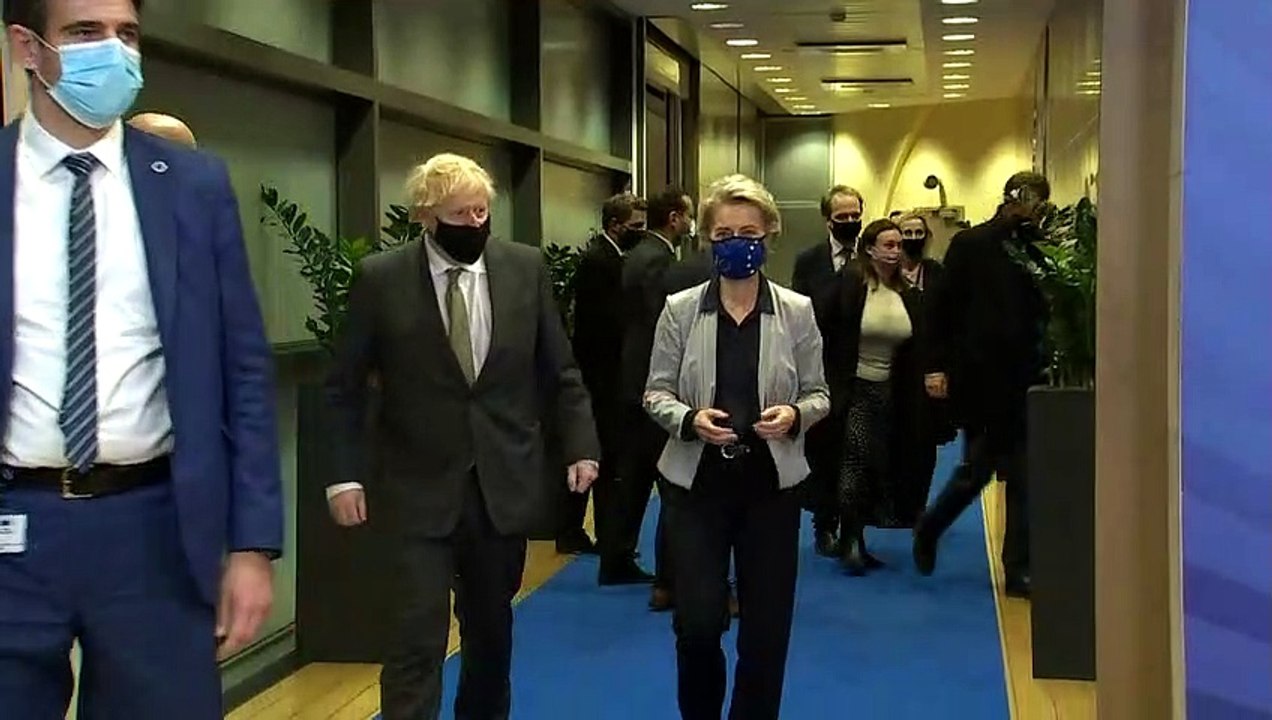 Boris Johnson arrives in Brussels