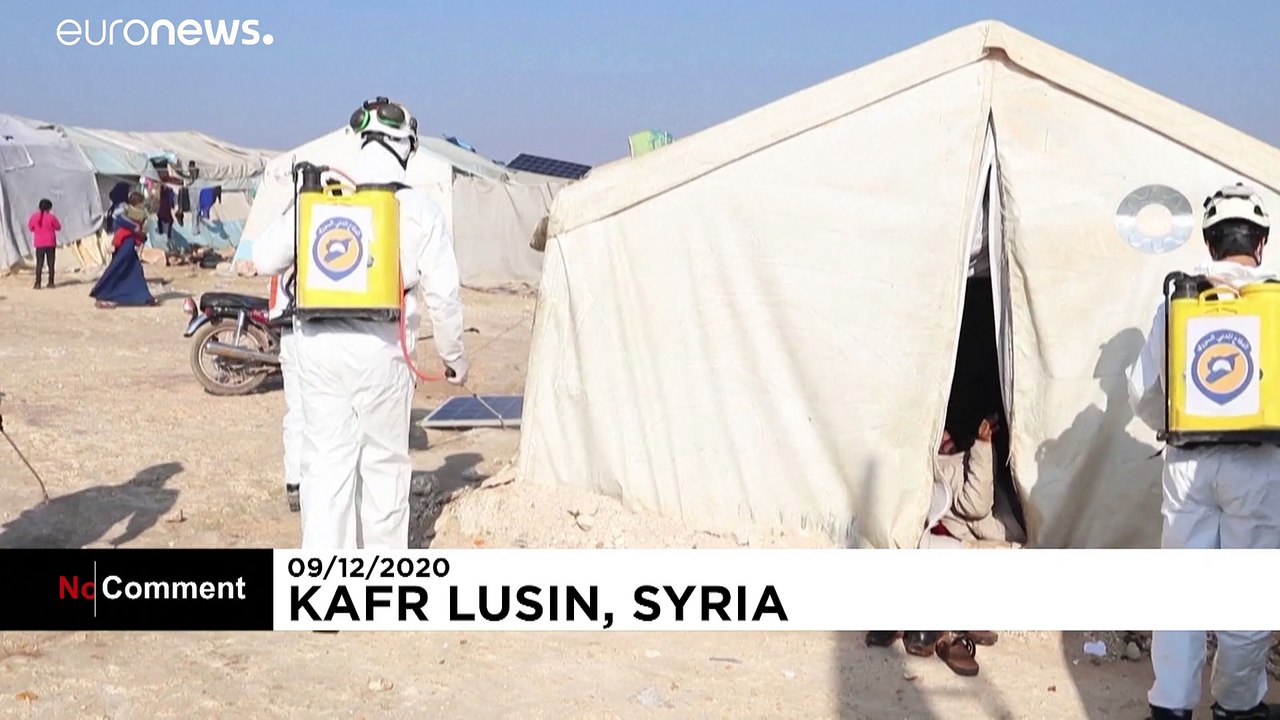 Syrien: weißhelme desinfizieren lager für binnenflüchtlinge gegen coronavirus