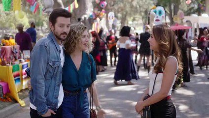 Wander Darkly Movie - Clip with Diego Luna and Sienna Miller - Day of the Dead
