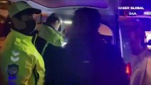 11 bin TL ceza yiyince polise methiyeler düzen alkollü sürücü türkü söyleyip oynadı