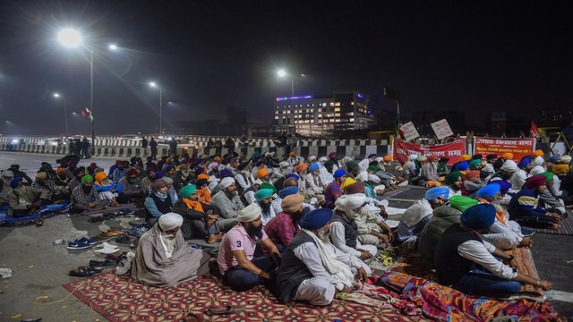 Farmers Protest:Latest situation of Singhu & Ghazipur border