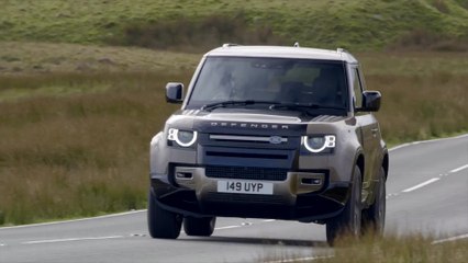 Land Rover Discovery 90 P400 - On-Road Driving