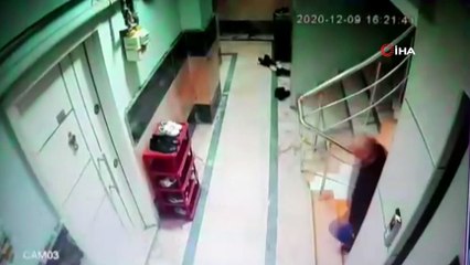 Mahallede top oynayan çocuklara sinirlenen adam dehşet saçtı