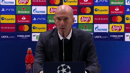 Zidane : "Benzema m'impressionne mais ne me surprend pas"
