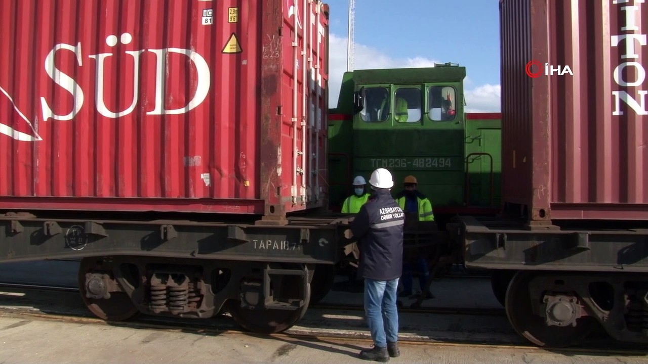 - Türkiye'den Çin'e gidecek ihracat treni, Bakü Deniz Limanı’nda- Tren Azerbaycan’a ulaştı