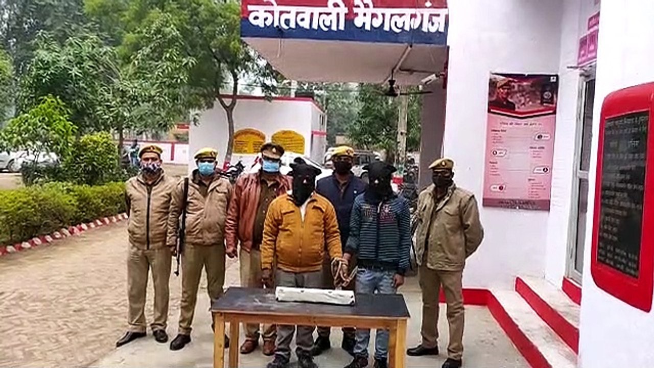 पुलिस द्वारा दो नफर वांछित अभियुक्तों को गिरफ्तार किया गया