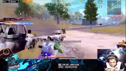 When playingJonathan solo vs squad and get sandwich|OP 1v4 clutch