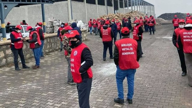 Sendikaya üye oldular, 'ahlaksızlık' gerekçesiyle işten atıldılar