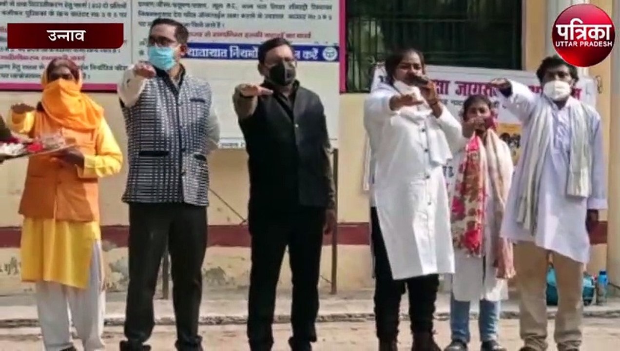 नुक्कड़ नाटक के माध्यम से वाहन चालकों को किया गया जागरूक