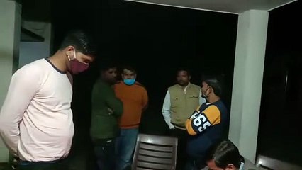 अनियंत्रित पिकअप ने टेंपो को पीछे से मारी टक्कर