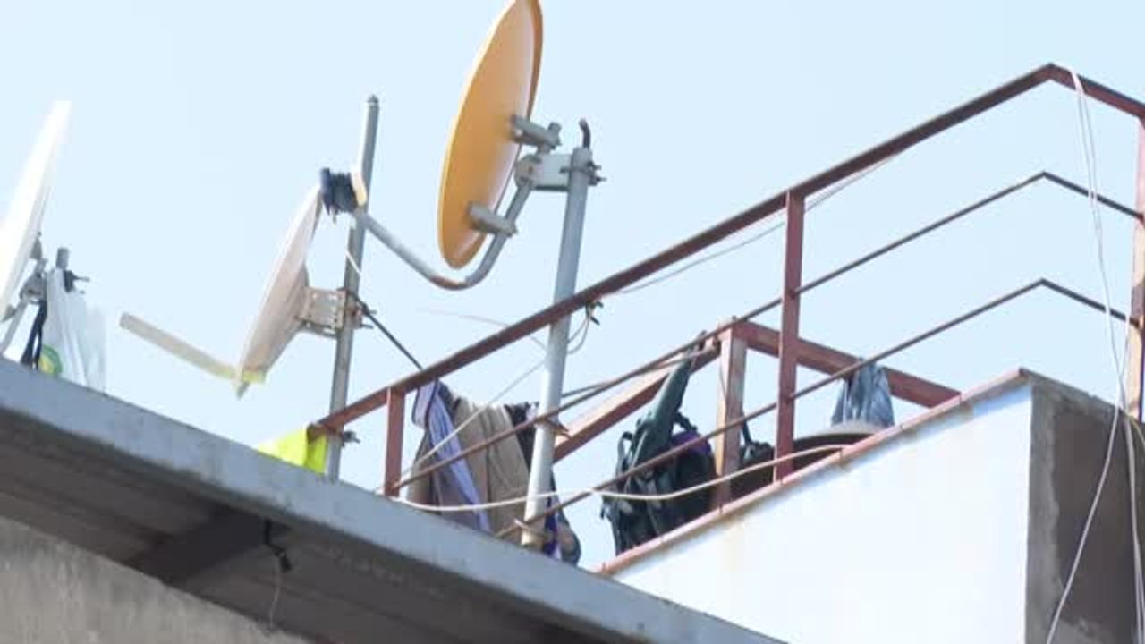 "Esta tragedia se veía venir", hablan los vecinos de la nave siniestrada en Badalona