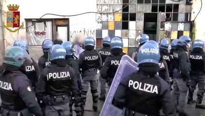 Cagliari - Droga, indagati 11 stranieri per spaccio in Piazza del Carmine (10.12.20)