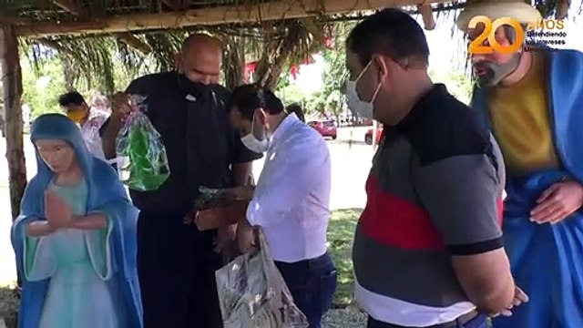 Herrera Ahuad recorrió los adornos navideños y obras en ejecución en Santa Ana