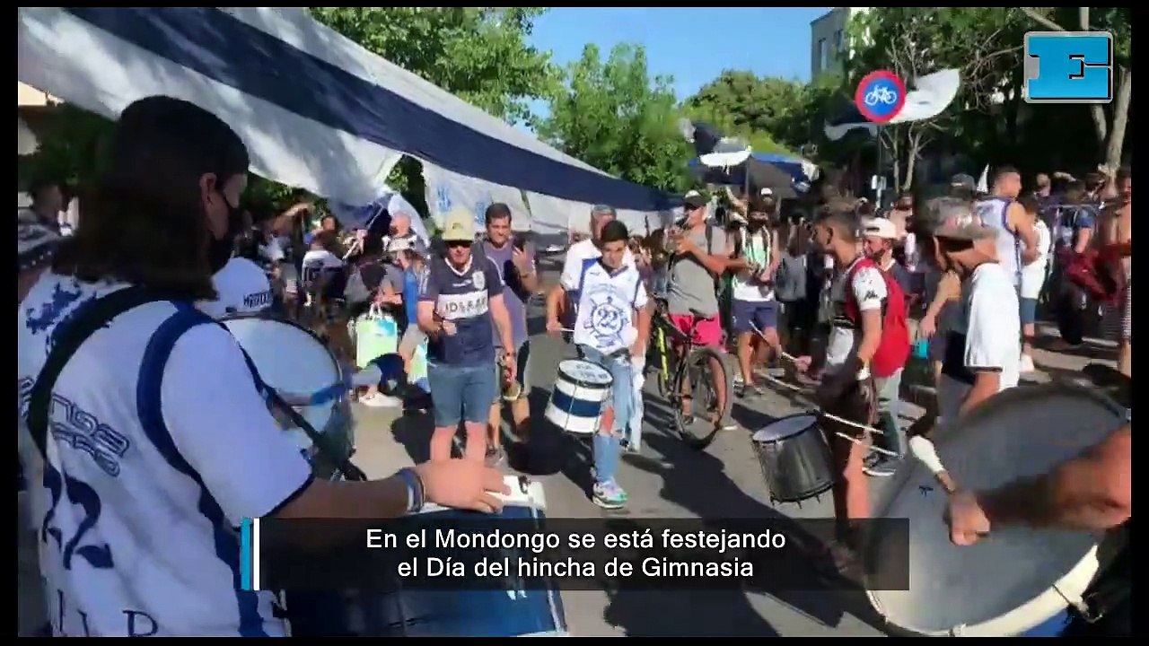 El festejo de los hinchas de Gimnasia