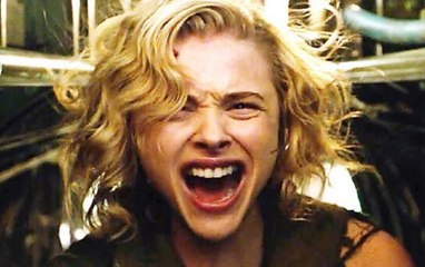 Shadow in the Cloud Trailer (2021)