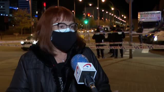 Al menos, tres fallecidos en el incendio de la nave okupada en Badalona