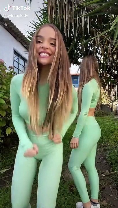 Los mejores TikTok de Twin Melody  @twinmelody en Diciembre