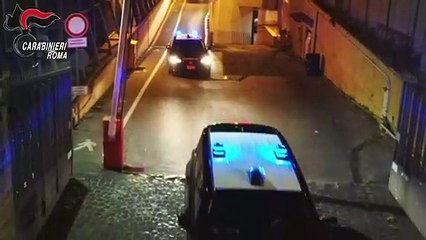 Скачать видео: Roma - Sequestrata villetta a due fratelli campani già arrestati per droga (14.12.20)