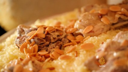 حكاية  طبق  المنسف