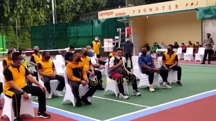 tidak ada satu kelompok atau ormas menempatkan dirinya di atas negara jadi saya harus melakukan penindakan tegas nda ada gigi mundur maju trus