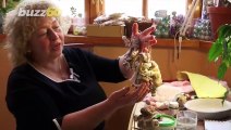 Wool Art! Watch As This Artist Turns Wool Into Splendid Christmas Figurines!