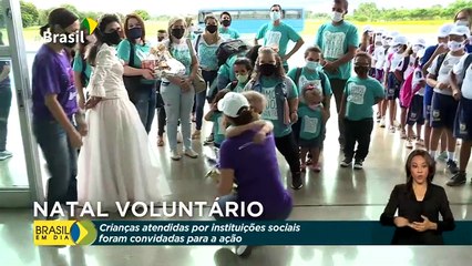 Crianças participam do Natal Solidário no Palácio da Alvorada
