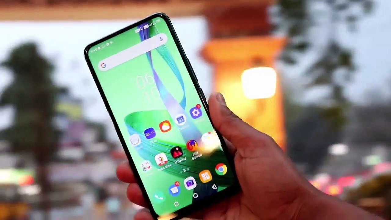 Don't Buy Any Mobile Smartphone Before ........... _!-720p