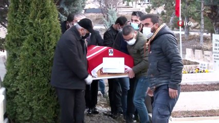 Evinde Ölü Bulunan Prof. Dr. Mustafa Ender Taner Defnedildi