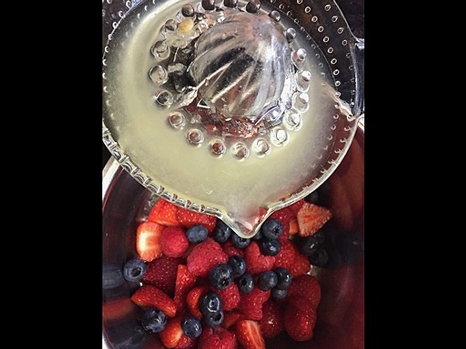 Creative Food Art I ennjoyed creating my birthday cake with crème brûlée this year 2020