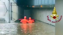 Gorizia - Auto bloccata in sottopasso allagato a San Pier d'Isonzo (11.12.20)