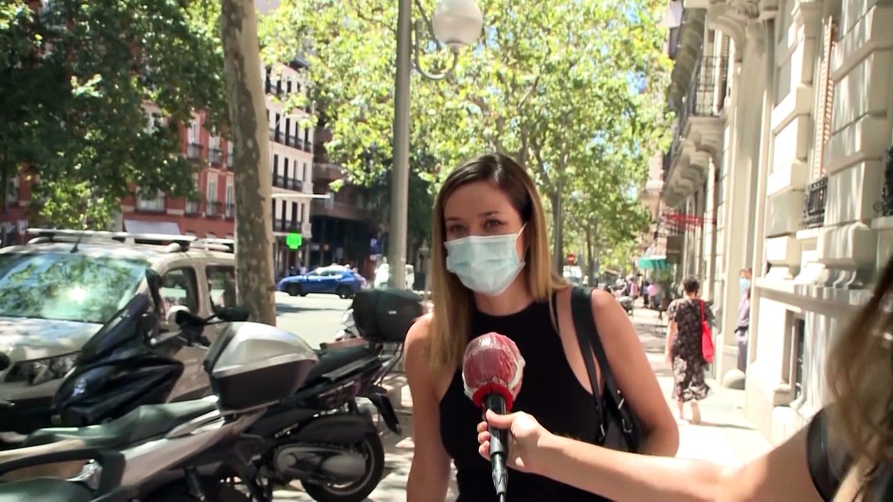 Dafne Fernández vuelve a casa tras su parto con el mejor recibimiento