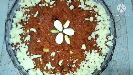 Video herunterladen: Gajar ka Halwa Recipe/ Carrot Halwa Recipe/ Simple and Delicious Gajar Halwa/ Winter Special Halwa/ How to make gajar ka halwa/ gajar ka halwa banane ki vidhi/ gajar ka halwa kaise banta hai/ gajar ka halwa banane ka asan tarika/ gajar halwa kaise banate/