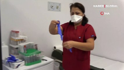 Çin aşısını gönüllü yaptıran profesörden yan etki açıklaması