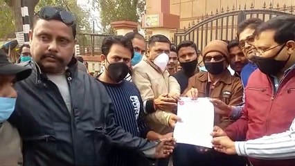ग्रामीण प्रेस क्लब ने माननीय मुख्यमंत्री को सम्बोधित ज्ञापन तहसीलदार अवनीश कुमार को सौंपा