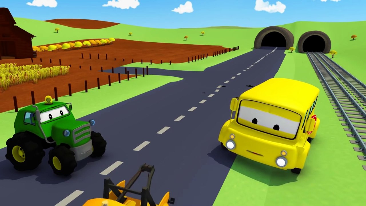 Tom la Dépanneuse -  Lily le BUS a eu UN ACCIDENT près de la ferme de Ben - Dessin animé de camions