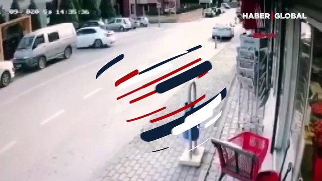 Kocaeli'de feci kaza! Motosiklet ve sürücü ayrı ayrı yerde sürüklendi