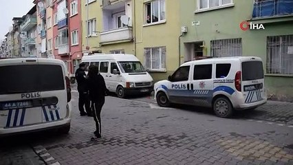 19 Yaşındaki genç tartıştığı annesini rehin aldı