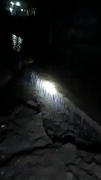 टूट गई नहर खेतों में भरा पानी, किसानों की बह गई फसल