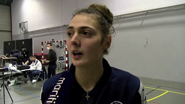 Amélie Rotar après le succès du Pays d'Aix Venelles Volley à Istres