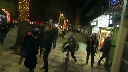 Quatro dias e quatro noites de protestos na Albânia