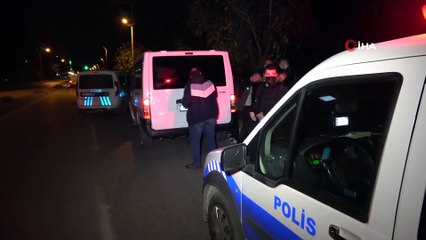 Kısıtlamada hırsız-polis kovalamacası kamerada