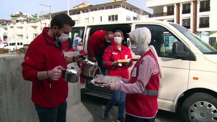 ORDU - Türk Kızılay ekiplerinden güvenlik güçlerine çay ve baklava ikramı
