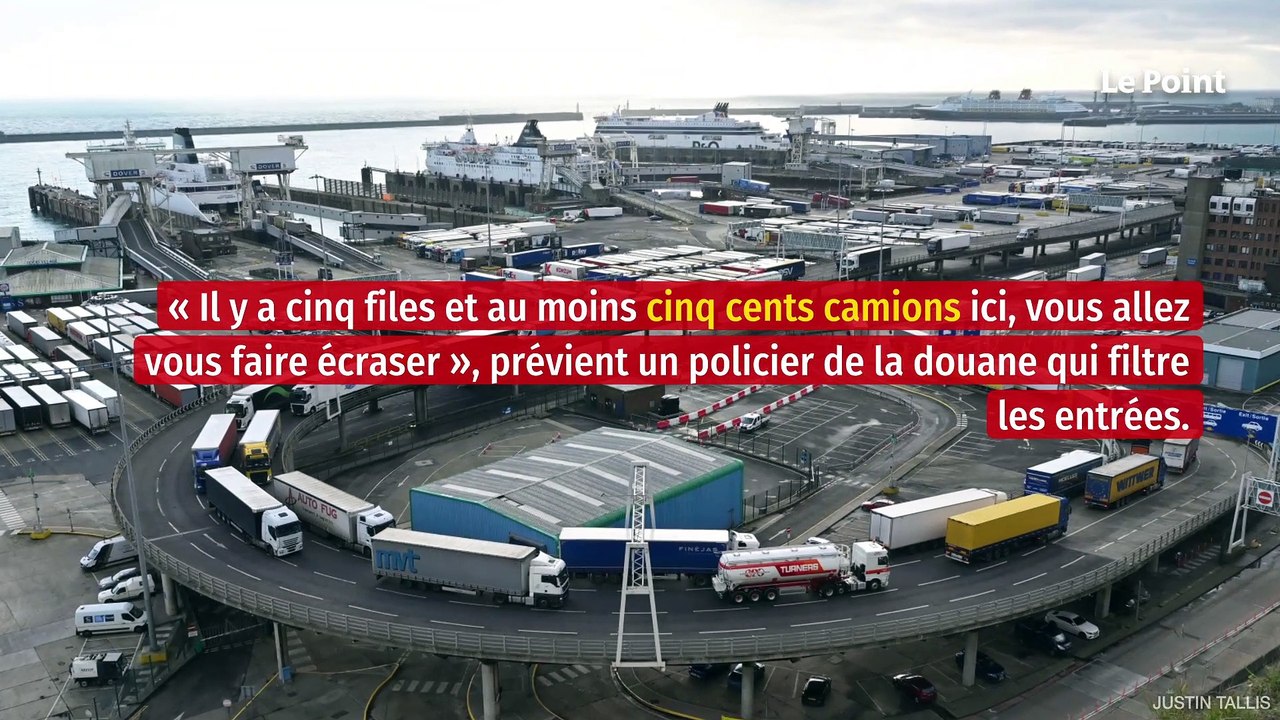 Brexit : à Douvres, déjà un long embouteillage de camions…