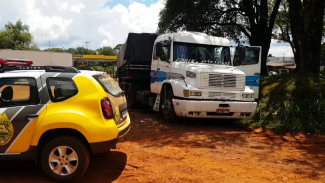 Homem é encontrado morto dentro de caminhão estacionado em posto de combustíveis