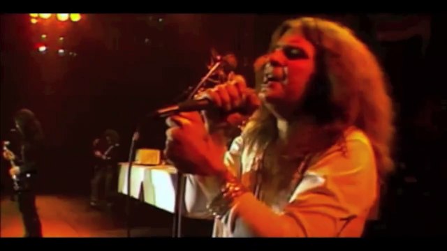 BLACK SABBATH Symptom of the Universe (film clips and lyrics)