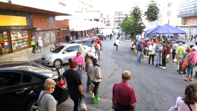 Consulta simbólica de Guaidó no logra reactivar movilizaciones en Venezuela