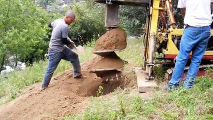 CAISSONS, DRILLING, EXCAVATION, CONCRETE, DEMOLITION, GRADING