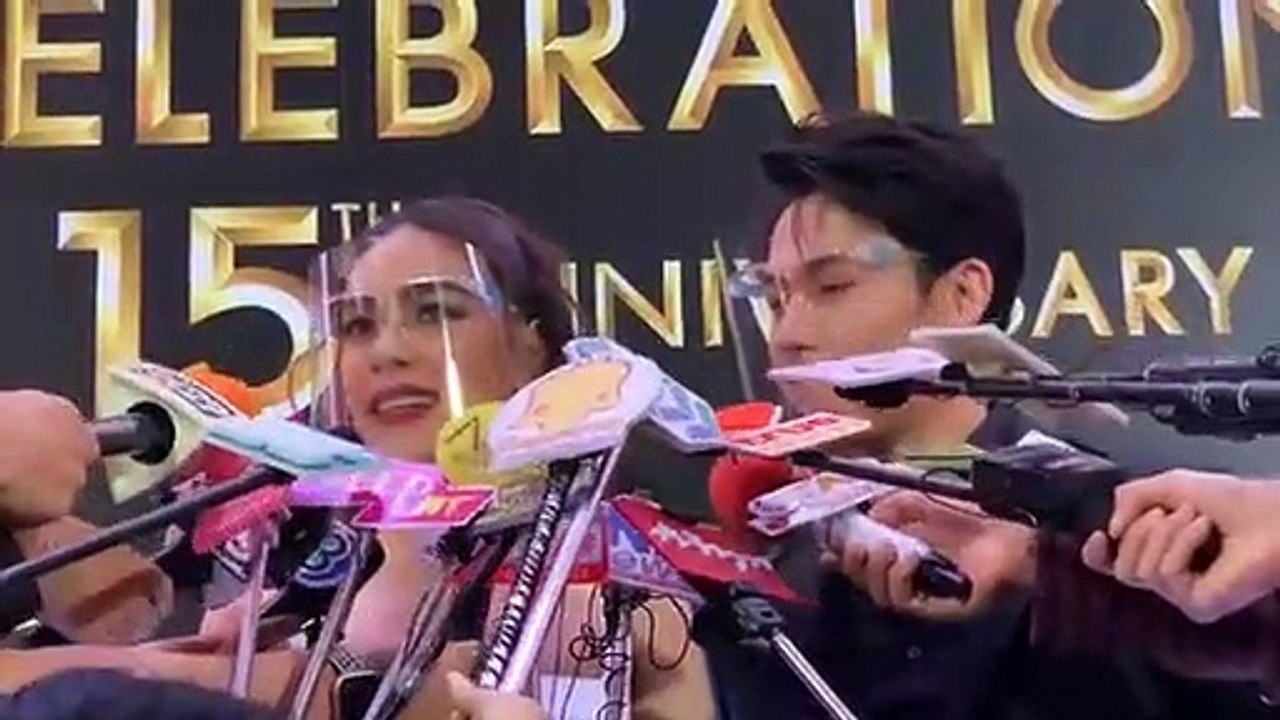 คู่รักสุดฮอต "หมาก-คิม" ควงกันออกอีเวนต์รับทรัพย์ถี่ เก็บเงินแต่งงานแหละดูออก! #ข่าวสดบันเทิง