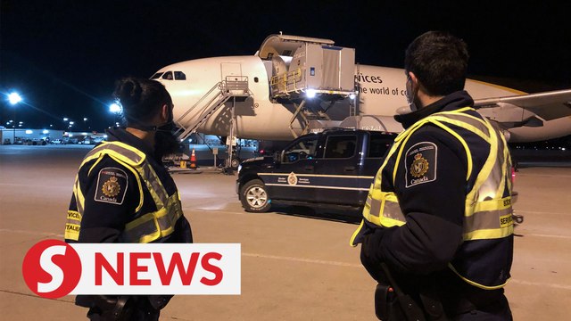 Canada's first batch of Covid-19 vaccines arrives